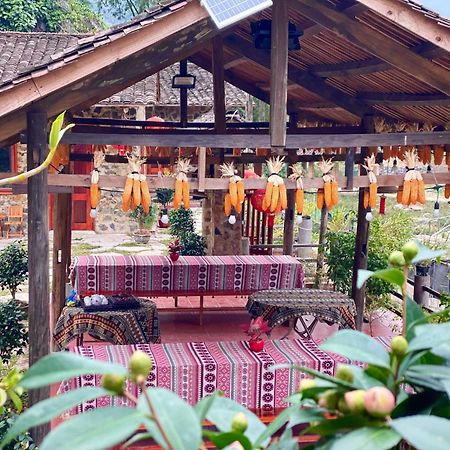 Lan Rung Homestay Lung Nieo Esterno foto