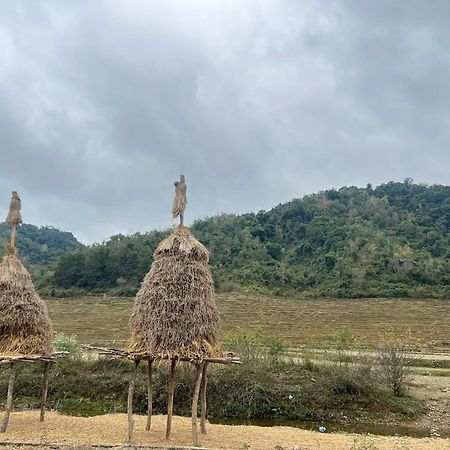 Lan Rung Homestay Lung Nieo Esterno foto