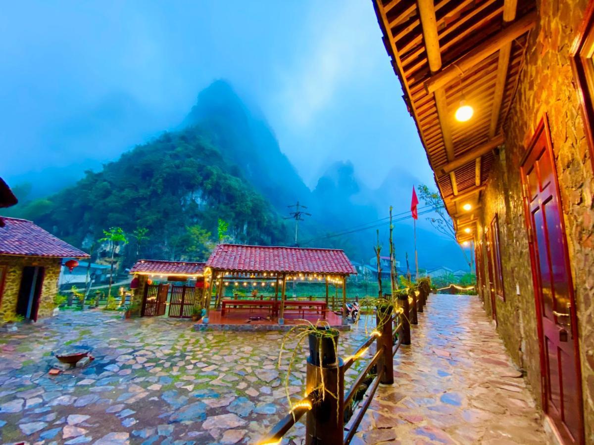 Lan Rung Homestay Lung Nieo Esterno foto