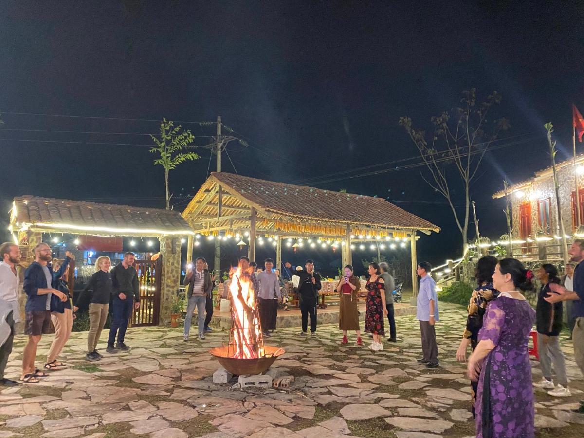 Lan Rung Homestay Lung Nieo Esterno foto