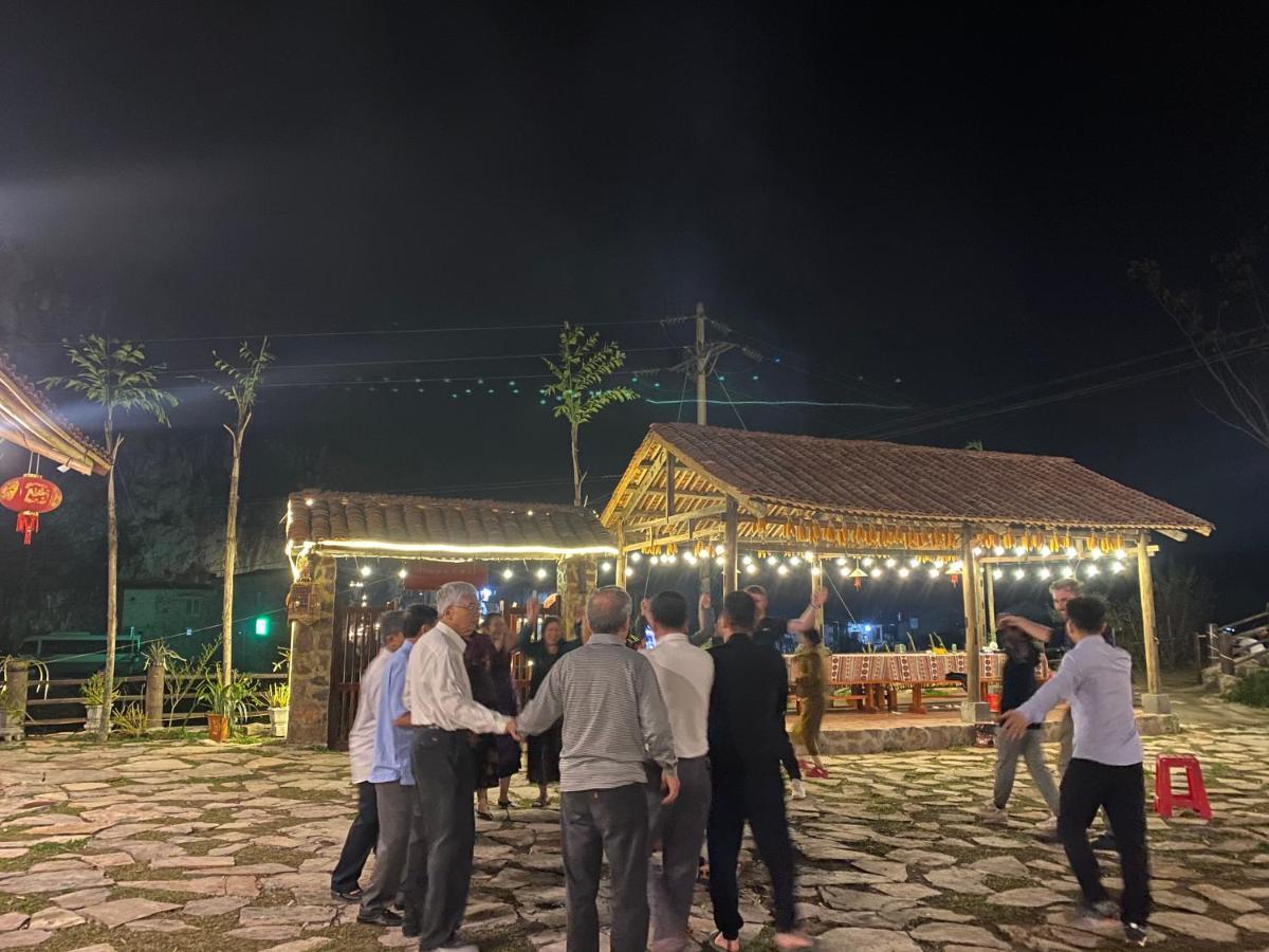 Lan Rung Homestay Lung Nieo Esterno foto