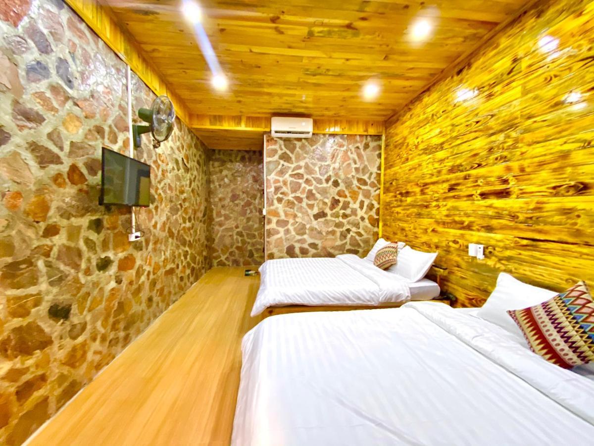 Lan Rung Homestay Lung Nieo Esterno foto