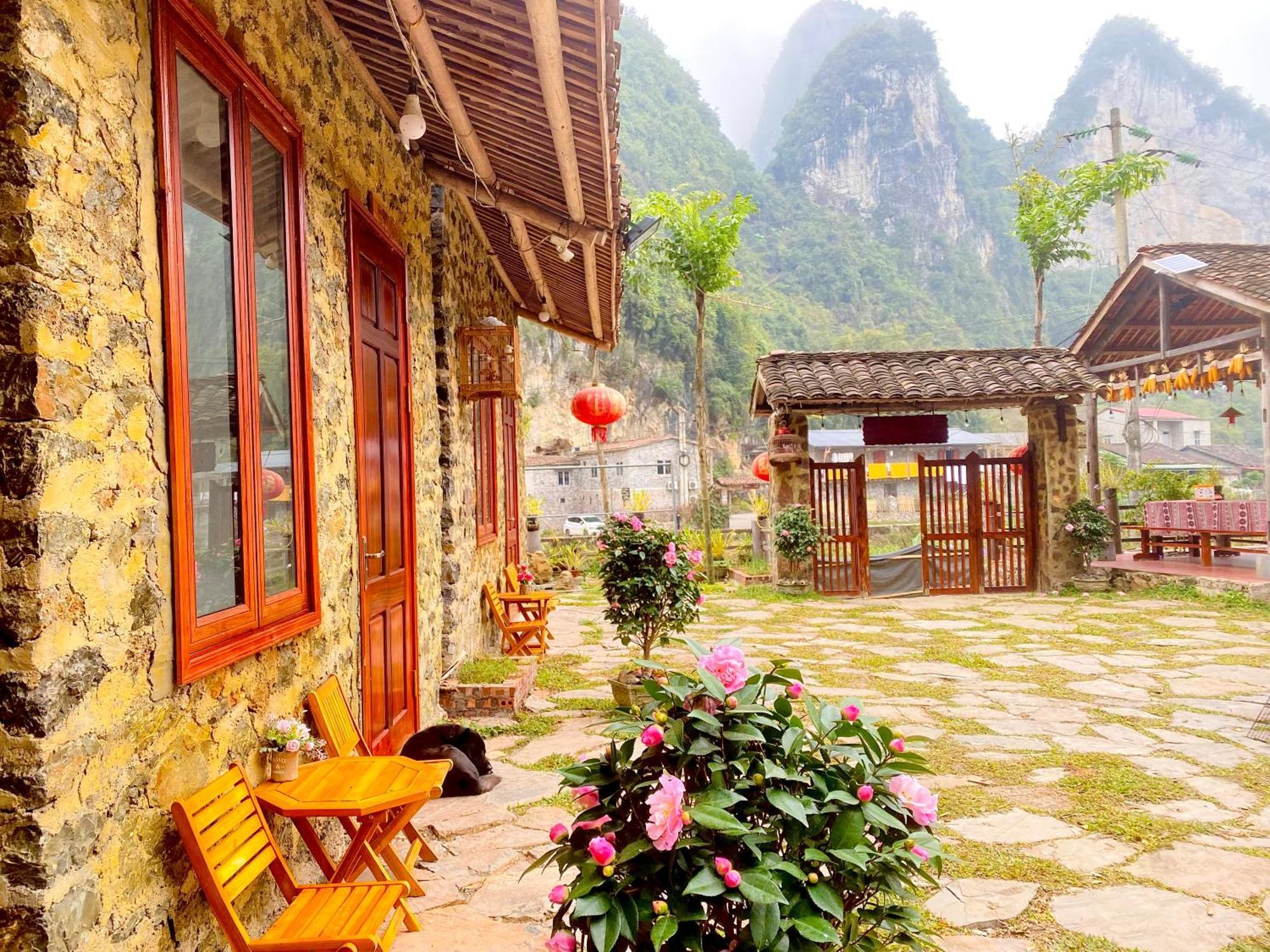 Lan Rung Homestay Lung Nieo Esterno foto