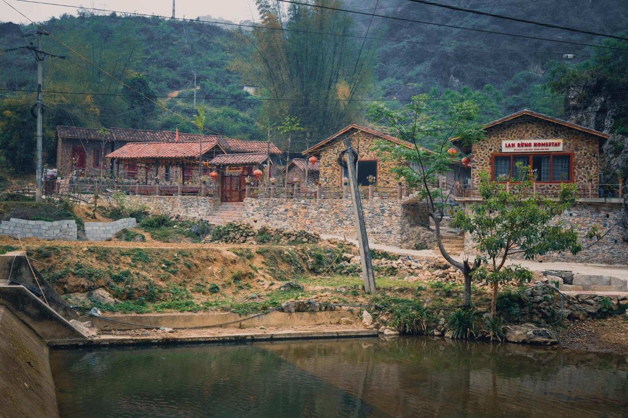 Lan Rung Homestay Lung Nieo Esterno foto