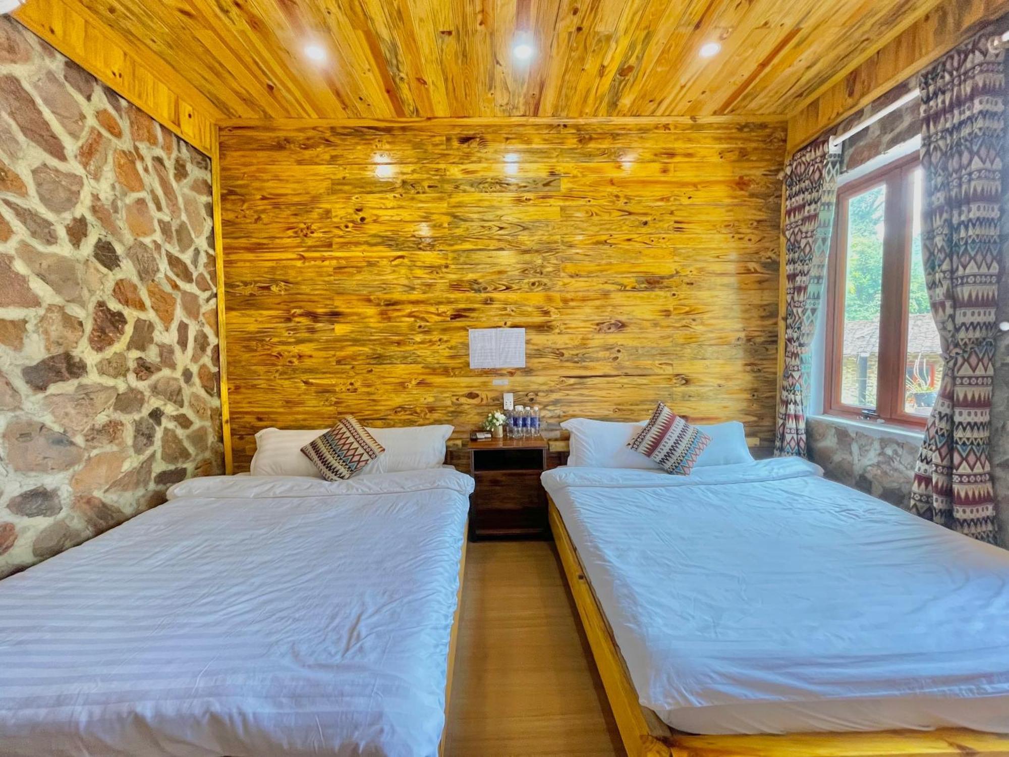 Lan Rung Homestay Lung Nieo Esterno foto