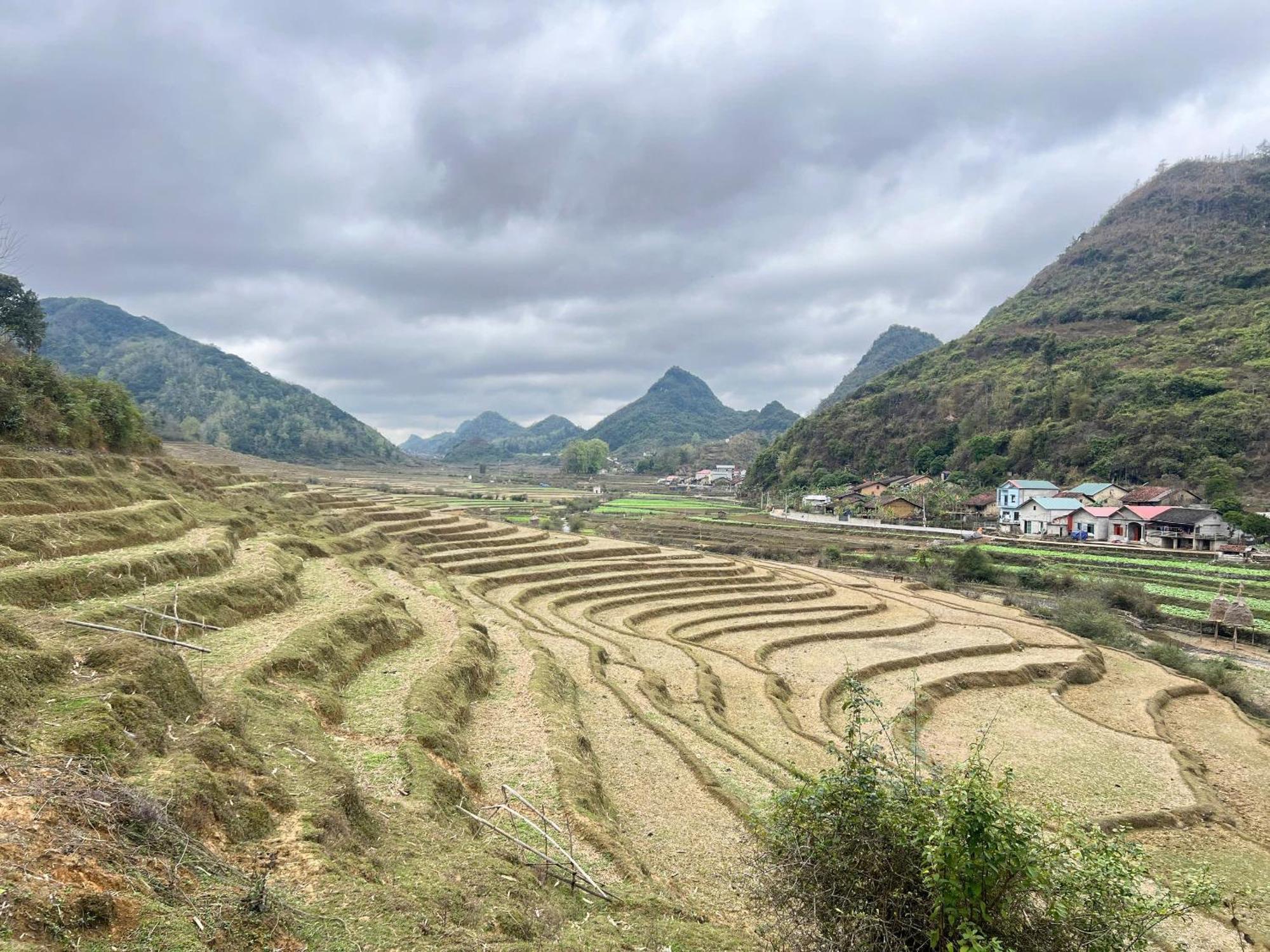 Lan Rung Homestay Lung Nieo Esterno foto